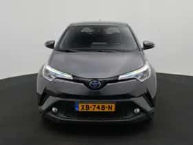 Toyota C-HR (2018) thumbnail 30