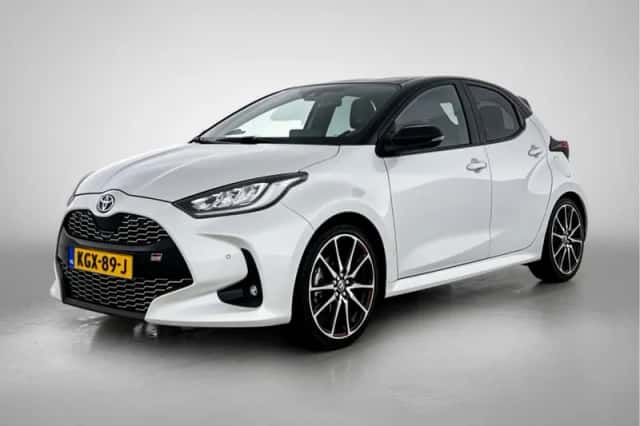 Toyota Yaris (2023) thumbnail 1