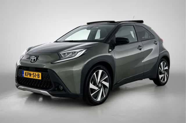 Toyota Aygo (2023) thumbnail 1