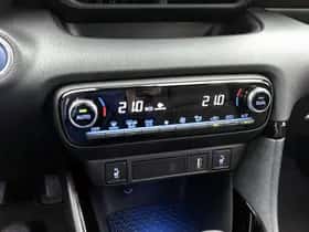 Toyota Yaris (2024) thumbnail 9