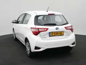 Toyota Yaris (2018) thumbnail 14