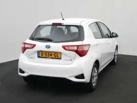 Toyota Yaris (2018) thumbnail 15