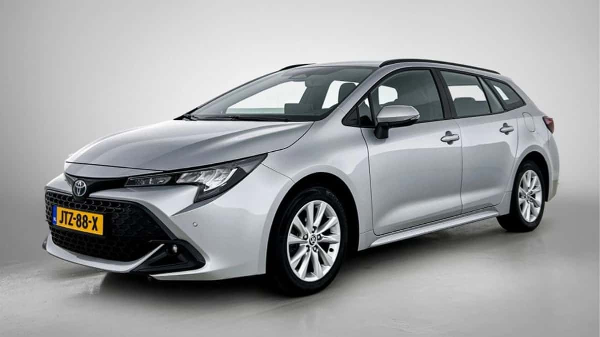 Toyota Corolla_Touring_Sports (2024) — foto 1