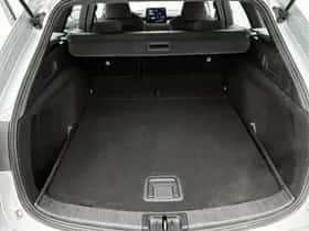 Toyota Corolla_Touring_Sports (2024) thumbnail 31