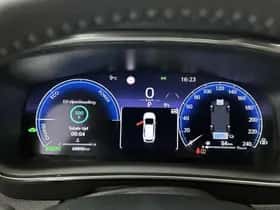 Toyota Corolla_Touring_Sports (2024) thumbnail 6
