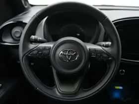 Toyota Aygo (2022) thumbnail 20