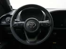 Toyota Aygo (2022) thumbnail 27