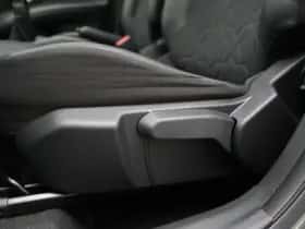 Toyota Aygo (2022) thumbnail 38