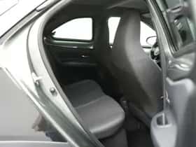 Toyota Aygo (2022) thumbnail 45