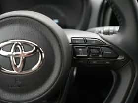 Toyota Aygo (2022) thumbnail 7