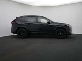 Toyota RAV4 (2021) thumbnail 11