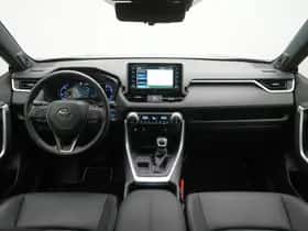 Toyota RAV4 (2021) thumbnail 26