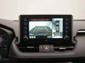 Toyota RAV4 (2021) thumbnail 32