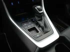 Toyota RAV4 (2021) thumbnail 42