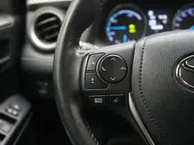 Toyota RAV4 (2018) thumbnail 25
