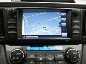 Toyota RAV4 (2018) thumbnail 32