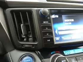 Toyota RAV4 (2018) thumbnail 33