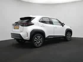Toyota Yaris_Cross (2021) thumbnail 2