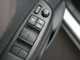 Toyota Yaris_Cross (2021) thumbnail 6