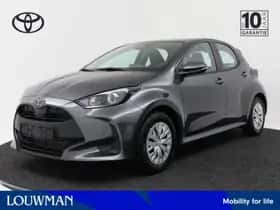 Toyota Yaris (2025) thumbnail 1