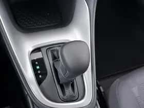 Toyota Yaris (2025) thumbnail 12