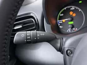 Toyota Yaris (2025) thumbnail 9