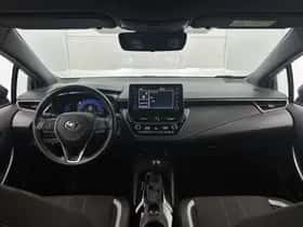 Toyota Corolla (2021) thumbnail 4