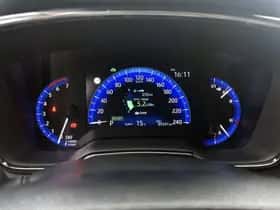 Toyota Corolla (2021) thumbnail 5