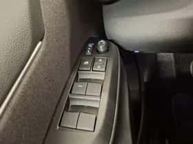 Toyota Yaris (2025) thumbnail 20