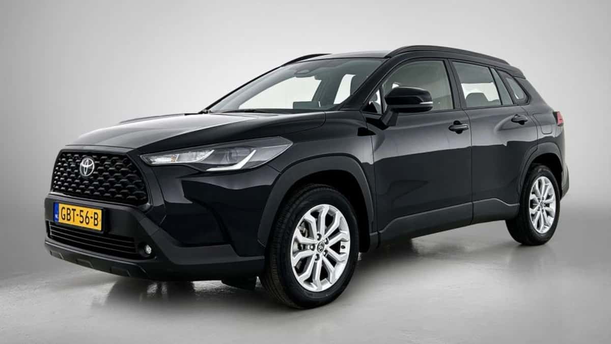 Toyota Corolla_Cross (2024) — foto 1