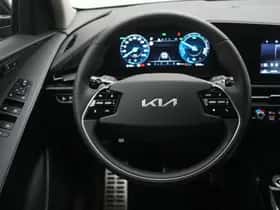 Kia Niro (2022) thumbnail 5