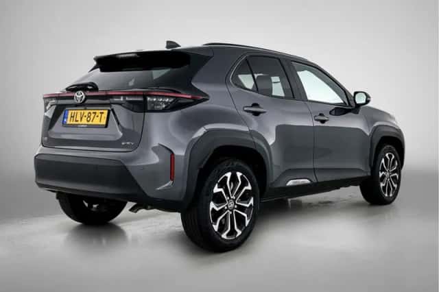 Toyota Yaris_Cross (2025) thumbnail 2