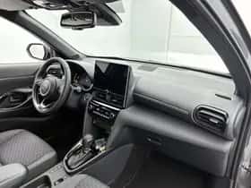 Toyota Yaris_Cross (2025) thumbnail 6