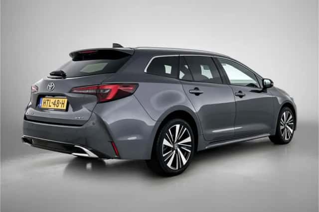 Toyota Corolla_Touring_Sports (2025) thumbnail 2