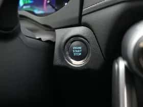 Toyota RAV4 (2020) thumbnail 16
