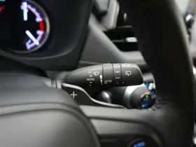 Toyota RAV4 (2020) thumbnail 10