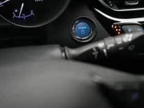 Toyota C-HR (2021) thumbnail 29