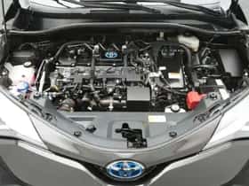 Toyota C-HR (2021) thumbnail 54