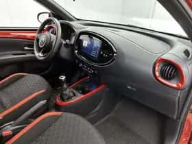 Toyota Aygo (2024) thumbnail 7