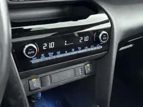 Toyota Yaris_Cross (2021) thumbnail 11