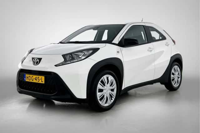 Toyota Aygo (2025) thumbnail 1