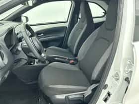 Toyota Aygo (2025) thumbnail 15