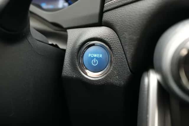 Toyota RAV4 (2019) thumbnail 4