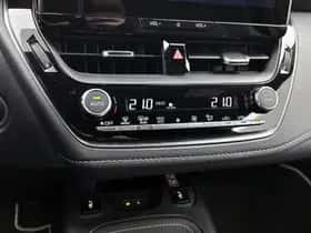 Toyota Corolla_Touring_Sports (2025) thumbnail 10