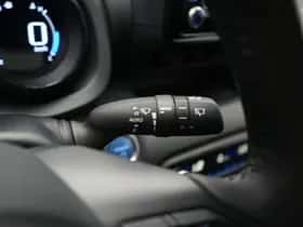 Toyota Yaris (2022) thumbnail 31
