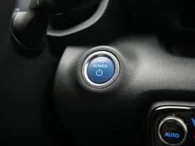 Toyota Yaris (2022) thumbnail 32