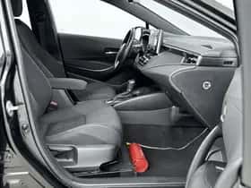 Toyota Corolla_Touring_Sports (2022) thumbnail 24