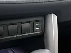 Toyota Corolla_Cross (2024) thumbnail 24