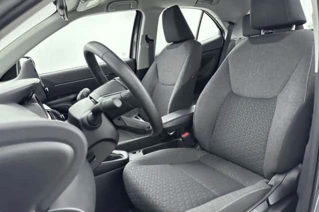 Toyota Yaris_Cross (2024) thumbnail 4