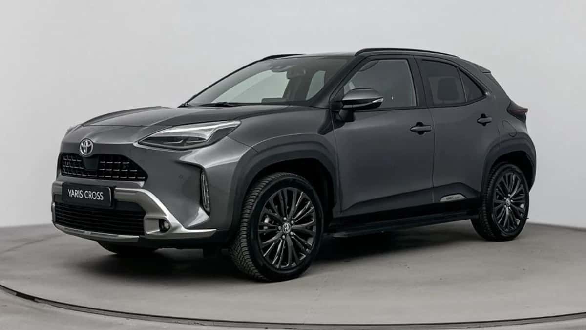 Toyota Yaris_Cross (2024) — foto 1